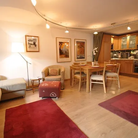 Haus Armina - Edward צרמט